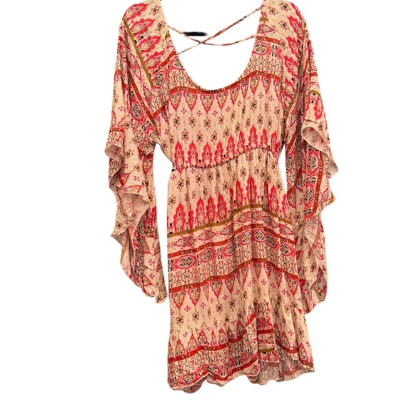 Rebellion Red and Cream Paisley Boho Asymmetrical Bell Sleeve Dress 100% Rayon - Picture 8 of 16